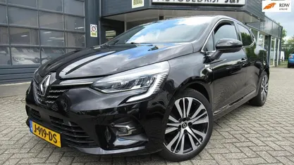 Occasion Renault Clio V Initiale Paris 101 PK (74 kW) 2020 Zwart Hatchback