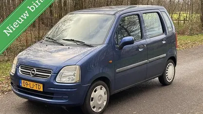 Gebruikt 2003 Opel Agila Hatchback | € 899 (Goede deal)