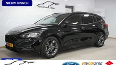 Zwart Gebruikt 2019 Ford Focus ST-Line Stationwagen | € 18.400 (Super prijs)
