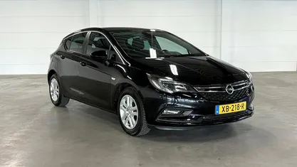 Occasion 2018 Opel Astra Edition Hatchback | € 11.950 (Eerlijke prijs)