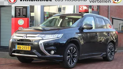 Gebruikt 2015 Mitsubishi Outlander P-HEV Instyle SUV | € 10.500 (Goede deal)