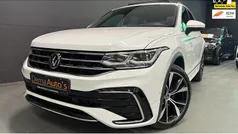 Wit, metallic lak Gebruikt 2022 VW Tiguan SUV | € 33.950 (Eerlijke prijs)