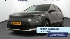 Grijs Gebruikt 2024 Kia e-Niro Advance SUV | € 36.950 (Eerlijke prijs)