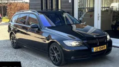 Zwart, metallic lak Gebruikt 2006 BMW 325 Executive Stationwagen | € 5.945