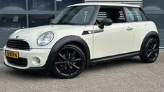 Gebruikt 2010 Mini ONE Business Hatchback | € 6.850 (Eerlijke prijs)