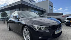Zwart Gebruikt 2019 BMW 320 Shadowline Sedan | € 24.800 (Super prijs)