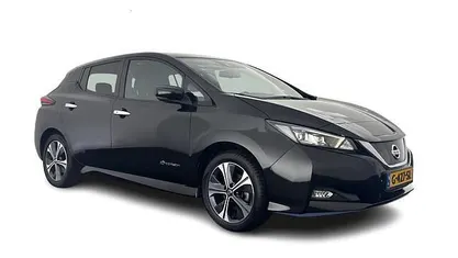 Zwart (metallic) Occasion 2019 Nissan Leaf Hatchback | € 11.945 (Eerlijke prijs)