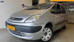 Grijs Gebruikt 2000 Citroën Xsara Picasso MPV | € 995 (Eerlijke prijs)