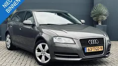 Grijs, metallic lak Gebruikt 2012 Audi A3 Sportback Attraction Hatchback | € 5.450 (Eerlijke prijs)