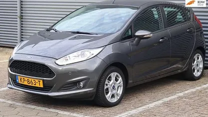 Occasion Ford Fiesta Style 80 PK (58 kW) 2016 Grijs Hatchback