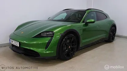 Occasion 2022 Porsche Taycan Cross Turismo SUV | € 61.950 (Super prijs)