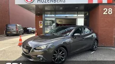 Grijs Gebruikt 2016 Mazda 3 Hatchback | € 13.945 (Eerlijke prijs)
