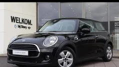 Gebruikt 2020 Mini Cooper Hatchback | € 16.950 (Eerlijke prijs)