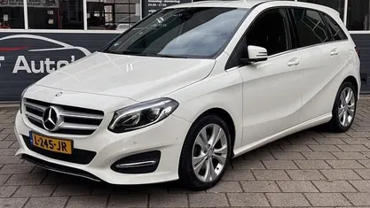 Gebruikt 2015 Mercedes B180 Ambition MPV | € 14.890 (Eerlijke prijs)