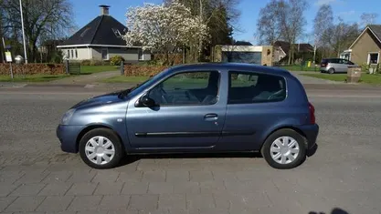 Occasion Renault Clio II Campus 58 PK (42 kW) 2007 Hatchback