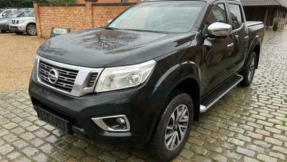 Zwart Gebruikt 2016 Nissan Navara Pickup | € 23.750 (Goede deal)