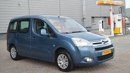 Blauw Occasion 2008 Citroën Berlingo MPV | € 3.999 (Eerlijke prijs)