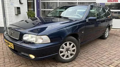 Blauw Gebruikt 1999 Volvo V70 Stationwagen | € 499 (Super prijs)