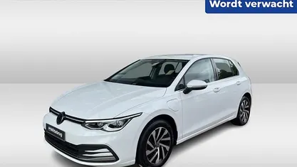 Occasion 2023 VW Golf VIII Style Hatchback | € 23.950 (Super prijs)