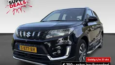 Zwart Gebruikt 2023 Suzuki Vitara SUV | € 25.930 (Eerlijke prijs)