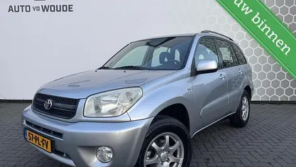 Grijs Gebruikt 2004 Toyota RAV4 Luna SUV | € 5.950 (Eerlijke prijs)