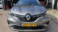 Grijs Gebruikt 2022 Renault Captur R.S. SUV | € 23.390 (Eerlijke prijs)