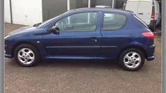 Gebruikt 2003 Peugeot 206 Premium Hatchback | € 1.150 (Eerlijke prijs)