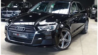 Gebruikt 2020 Audi A3 Premium Sedan | € 18.490 (Eerlijke prijs)