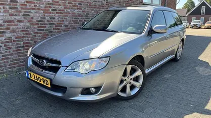 Grijs Gebruikt 2009 Subaru Legacy Exclusive+ Stationwagen | € 7.500 (Goede deal)