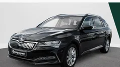 Zwart Gebruikt 2021 Skoda Superb Style Stationwagen | € 21.849 (Goede deal)