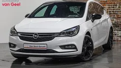 Wit Gebruikt 2018 Opel Astra S Hatchback | € 11.895 (Eerlijke prijs)