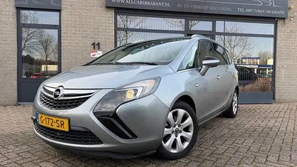 Grijs Occasion 2012 Opel Zafira Tourer Cosmo MPV | € 5.950 (Goede deal)