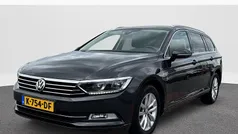 Grijs Gebruikt 2018 VW Passat Comfortline Stationwagen | € 17.200 (Eerlijke prijs)