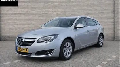 Grijs Gebruikt 2016 Opel Insignia Edition Stationwagen | € 4.500 (Super prijs)