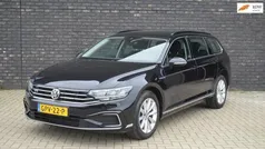 Zwart Gebruikt 2020 VW Passat Business Stationwagen | € 22.950 (Eerlijke prijs)