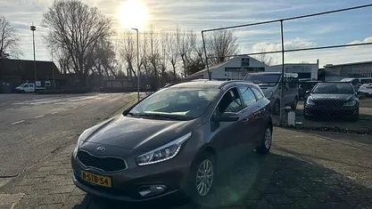 Gebruikt 2014 Kia Ceed Sportswagon Stationwagen | € 4.999 (Super prijs)