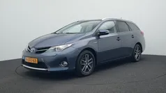 Blauw Gebruikt 2014 Toyota Auris Hybrid Stationwagen | € 14.380 (Eerlijke prijs)