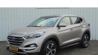 Gebruikt 2016 Hyundai Tucson SUV | € 13.895 (Eerlijke prijs)