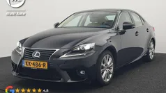 Zwart Gebruikt 2016 Lexus IS300h Luxury Line Sedan | € 21.720 (Goede deal)