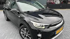 Gebruikt 2020 Kia Stonic SUV | € 15.450 (Eerlijke prijs)