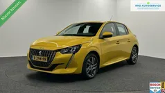 Geel, metallic lak Gebruikt 2021 Peugeot 208 Active Hatchback | € 12.500 (Eerlijke prijs)