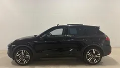 Zwart, metallic lak Gebruikt 2012 Porsche Cayenne SUV | € 19.888 (Super prijs)