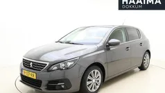 Grijs Gebruikt 2020 Peugeot 308 Premium Hatchback | € 12.950 (Eerlijke prijs)