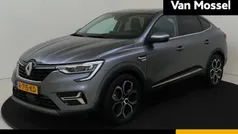 Gris métalique kad Gebruikt 2022 Renault Arkana Intens SUV | € 25.935 (Eerlijke prijs)
