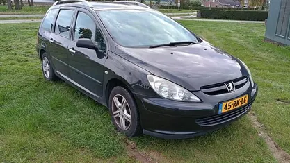 Zwart Gebruikt 2005 Peugeot 307 Stationwagen | € 1.250 (Goede deal)