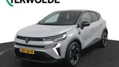 Grijs Gebruikt 2024 Renault Captur Techno SUV | € 29.340 (Eerlijke prijs)