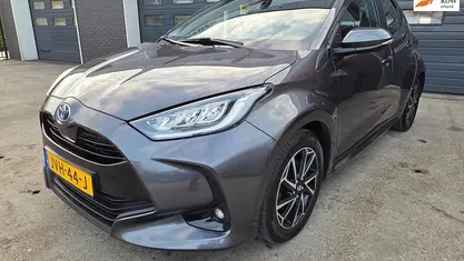 Occasion Toyota Yaris Hybrid Active 2026 Grijs Hatchback