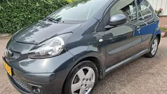 Grijs Gebruikt 2007 Toyota Aygo Sport Hatchback | € 1.295 (Goede deal)