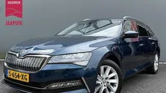 Blauw Gebruikt 2023 Skoda Superb Business Line Stationwagen | € 28.899 (Eerlijke prijs)