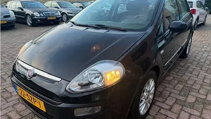 Zwart Occasion 2012 Fiat Punto Evo Dynamic Hatchback | € 2.150 (Eerlijke prijs)